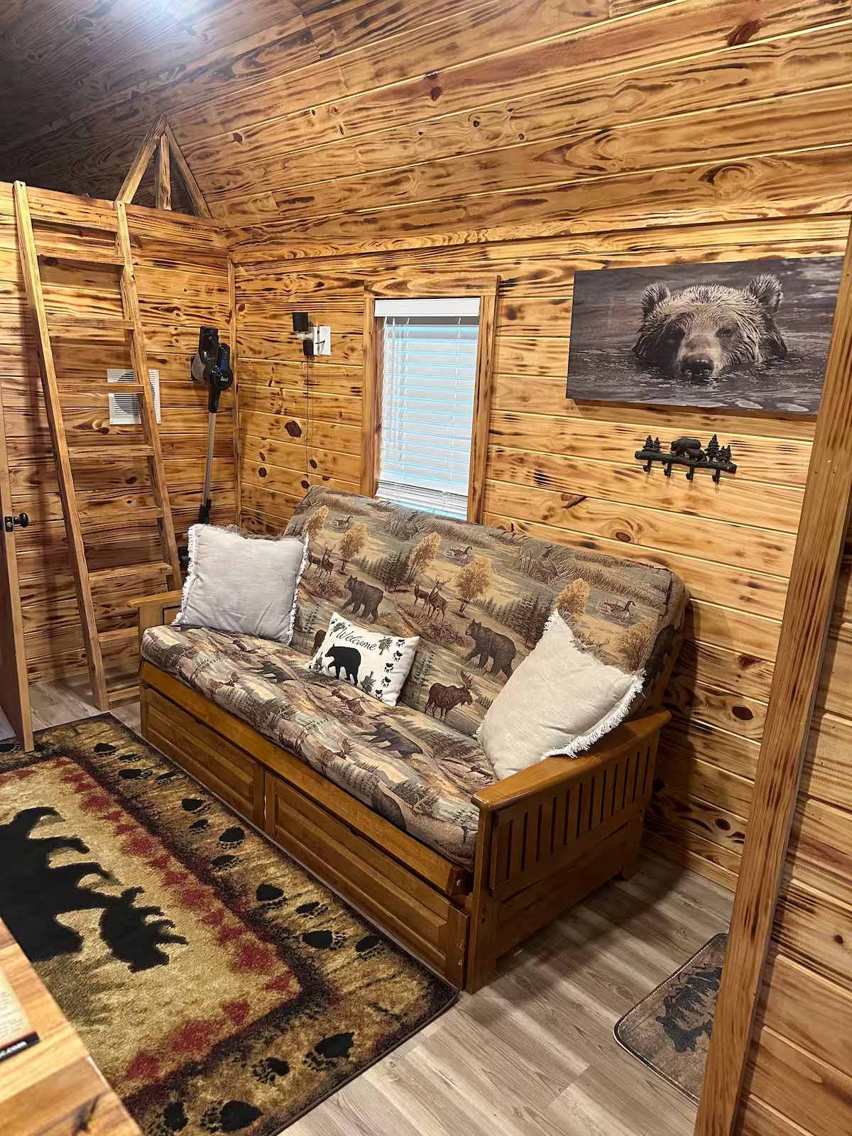 Private outdoor setting at Bear Cabin