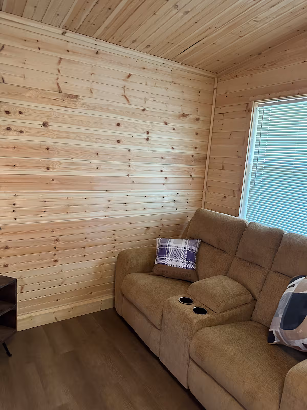 Group cabins in Nacogdoches at Sparks Lake Resort